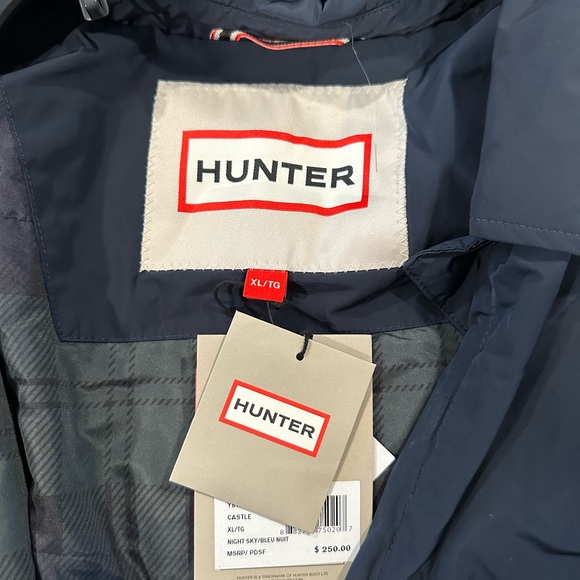 Hunter Men’s Castle Cloak Jacket XL Navy Insulated Lightweight Rain Jacket NWT - Picture 5 of 12